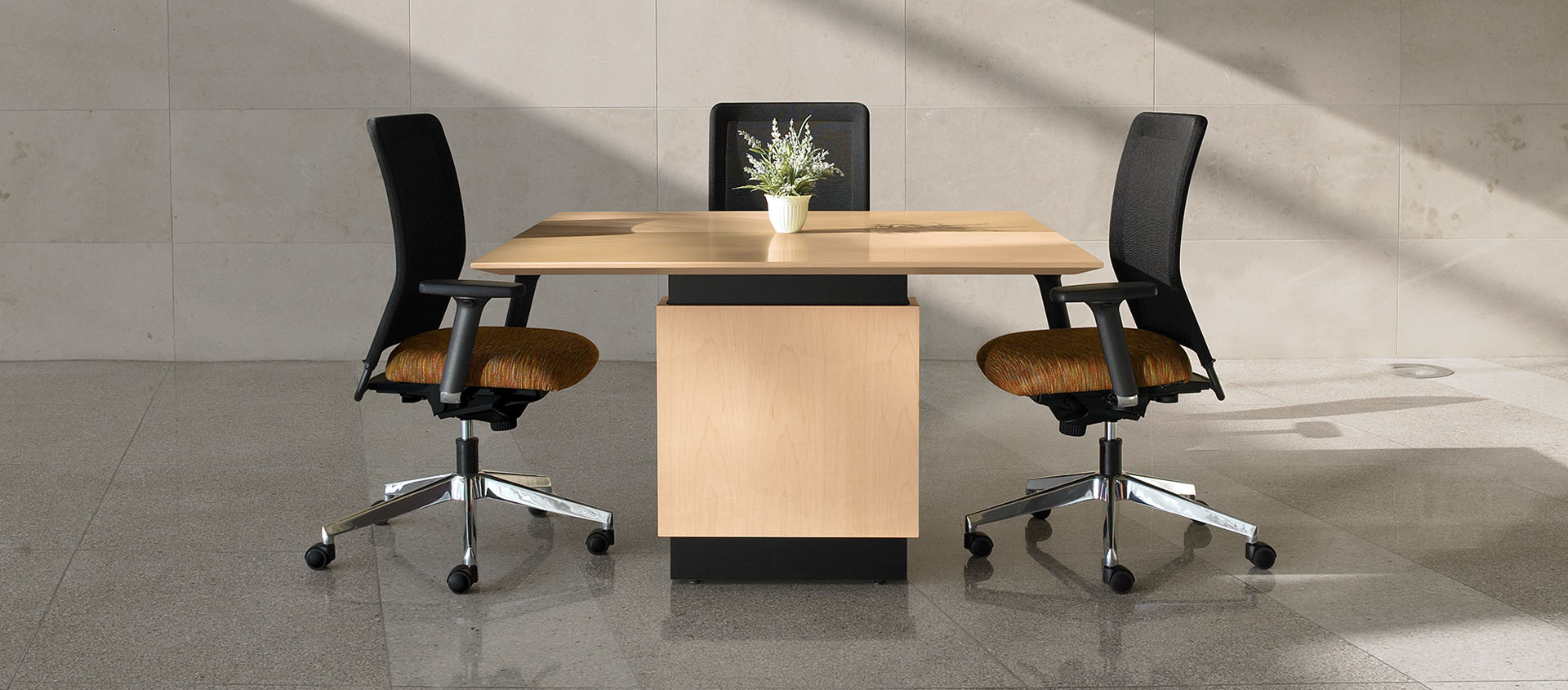 Global Furniture Group, Bring the time-honoured tradition of real wood to today’s workplace. Distinctive edges, shaped from